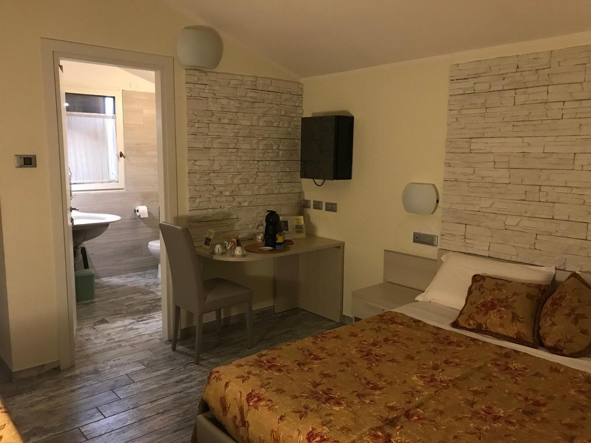 Hotel Pidkova Modena Exteriér fotografie