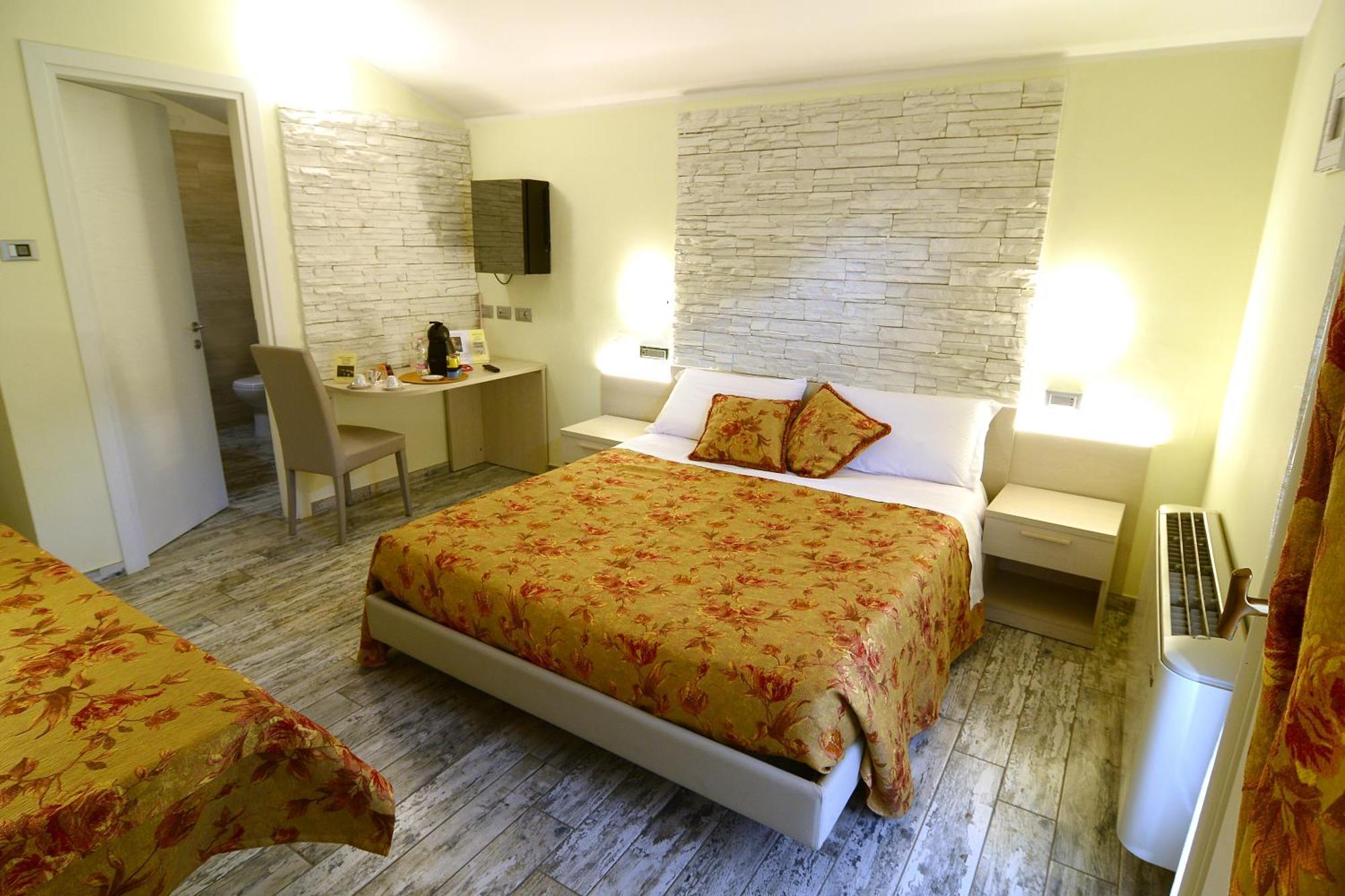 Hotel Pidkova Modena Exteriér fotografie